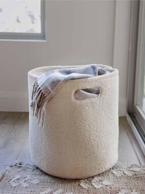 Cream Round Laundry Basket | Soft Storage Bin for Blankets, Living Room